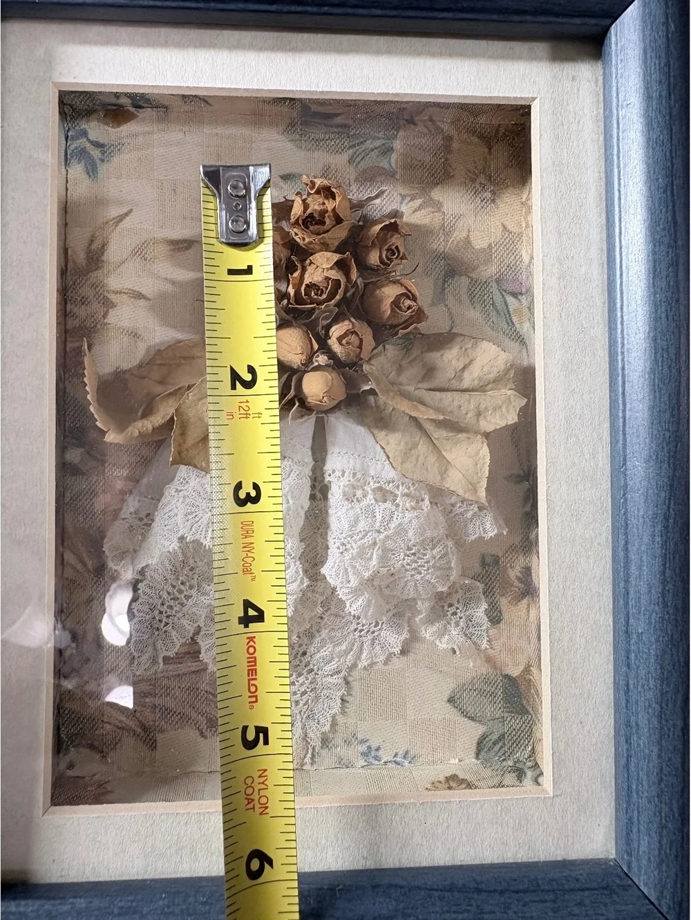 Vtg Handmade Dried Rosebuds & Lace Blue Wood Frame – Sentiment Gift for Sister